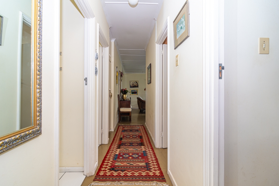 3 Bedroom Property for Sale in De Kelders Western Cape